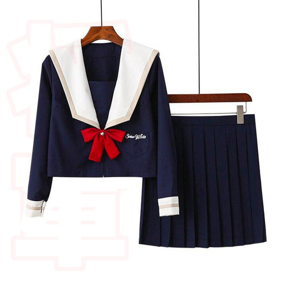 uniforme-japonais-jeune-fille